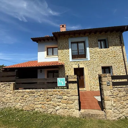 Сasa de vacaciones Casa La Escuelina En *