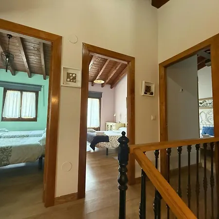 Casa La Escuelina En * Villanueva (Asturias)